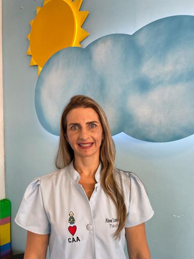 Aline Lincoln Silveira