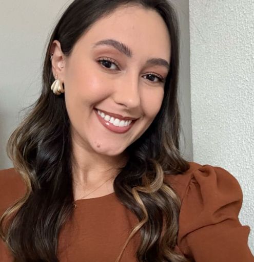 Isabela da Silva Estevam